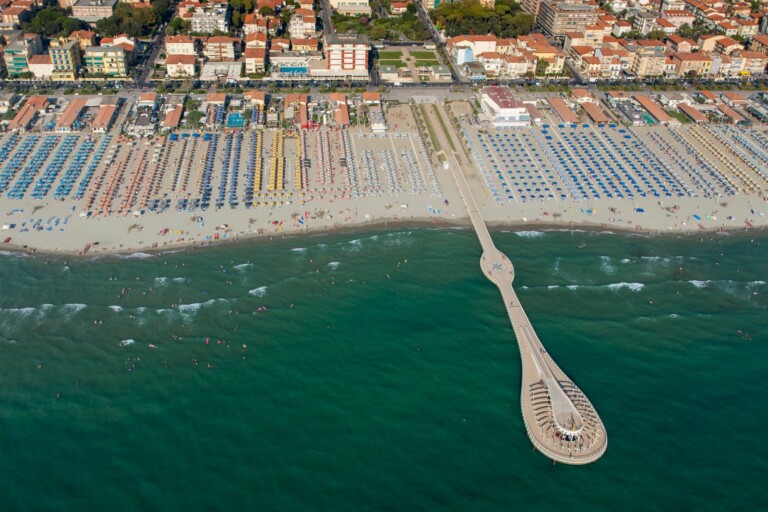 Lido Di Camaiore Spiagge Cosa Vedere E Hotel Consigliati Toscana Info