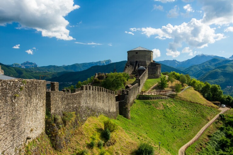 Garfagnana Cosa Fare Cosa Vedere E Dove Dormire